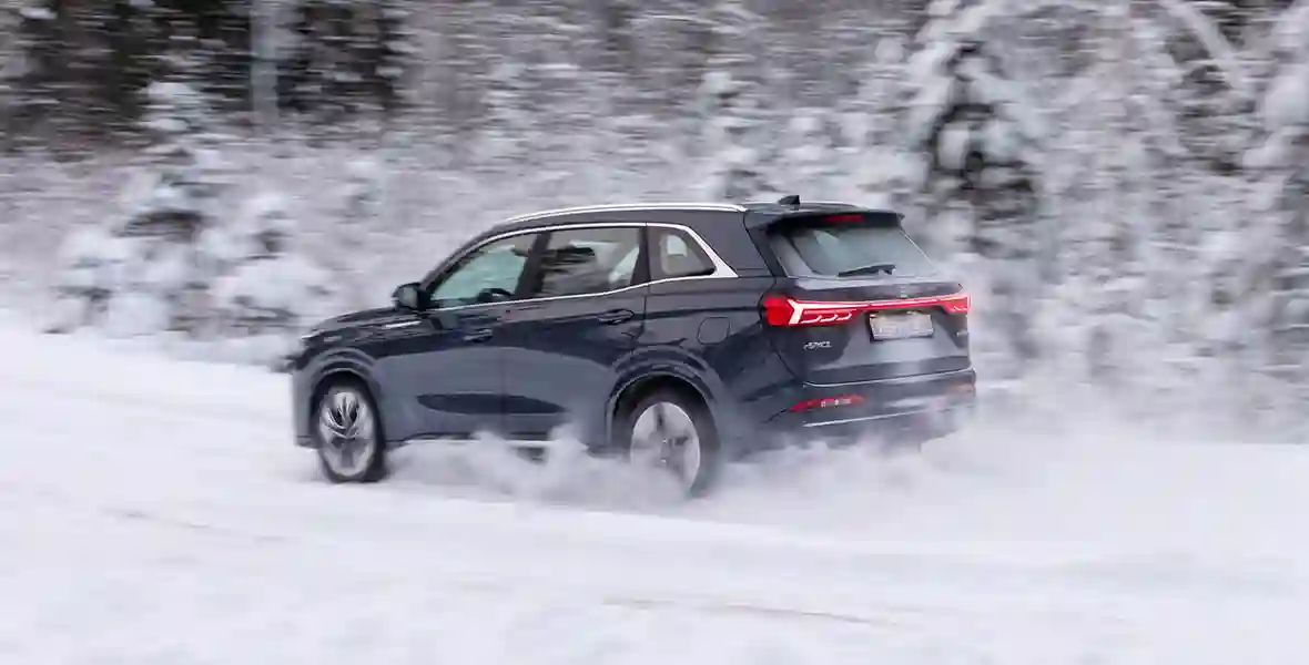 Новость EVOLUTE (EVOLUTE подтверждает лидерство четвертый год подряд: бренд №1 в России по итогам 2025 года, а новая модель i‑JOY стала бестселлером с первых дней продаж)